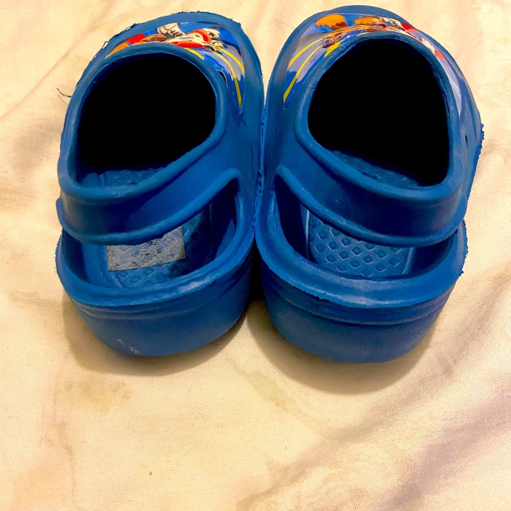 Crocs